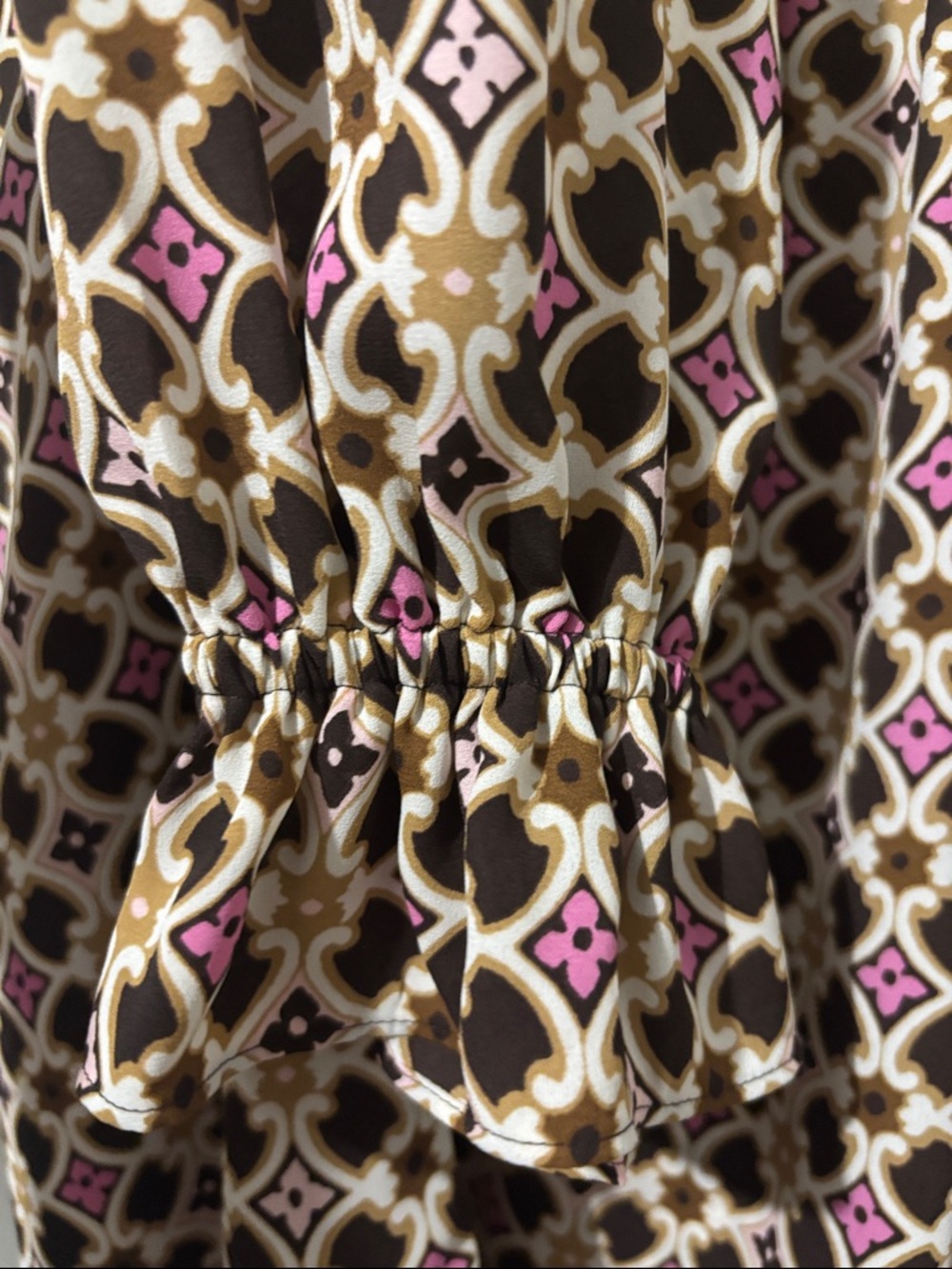 LOFT Geometric Blouse - Picture 4 of 6